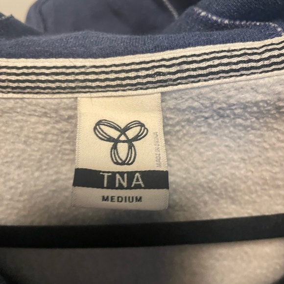 TNA Aritzia Blue Logo Hoodie Size Medium - Picture 6 of 16